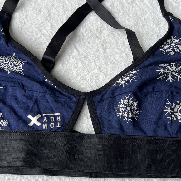 TOMBOYX Snowflake Bralette - Picture 10 of 14